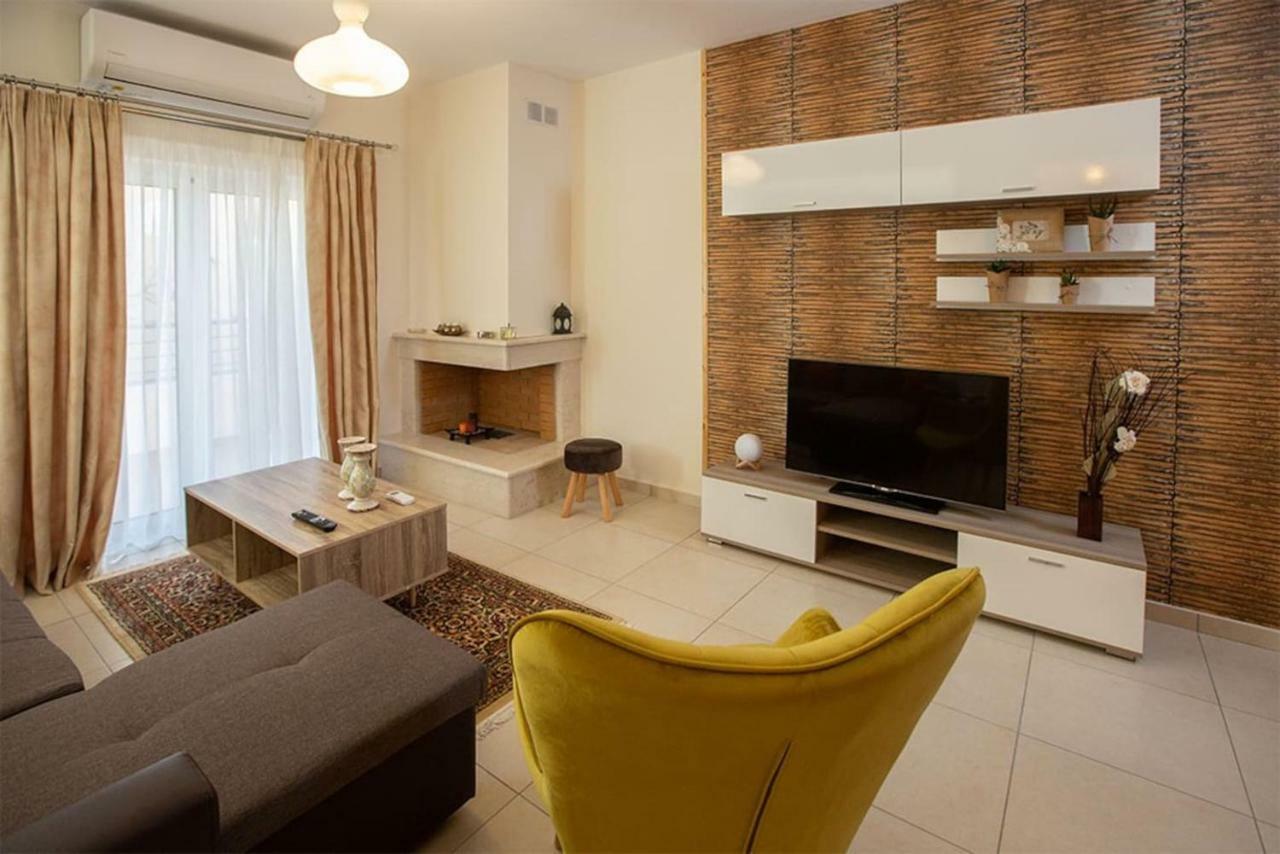 V Luxury Apartment 4 Янина Экстерьер фото