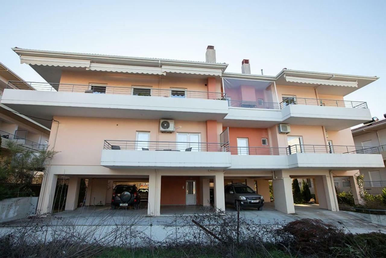 V Luxury Apartment 4 Янина Экстерьер фото