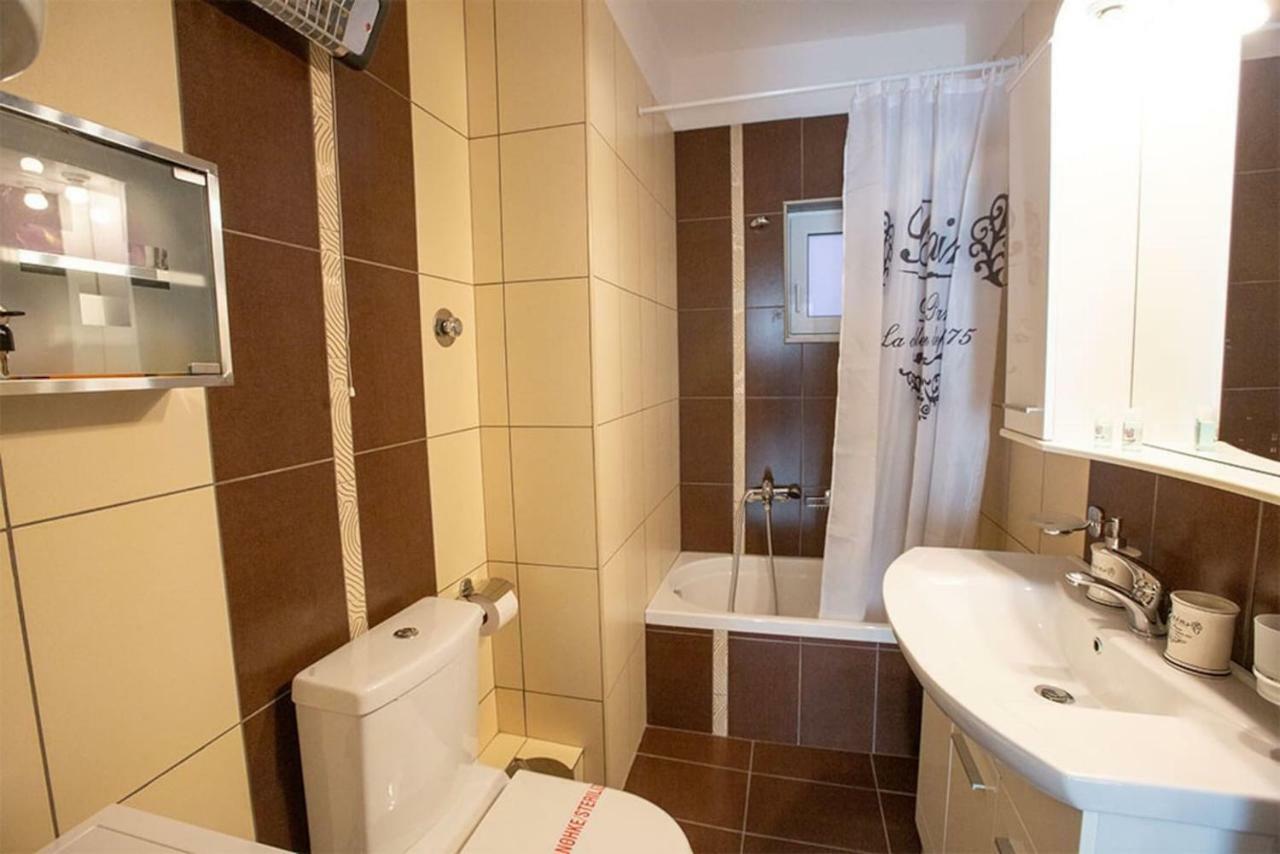 V Luxury Apartment 4 Янина Экстерьер фото